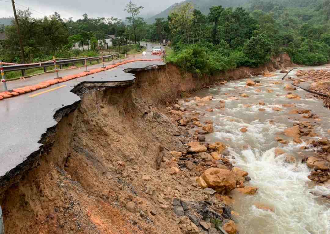 Biện pháp nào để phòng chống sạt lở đất?