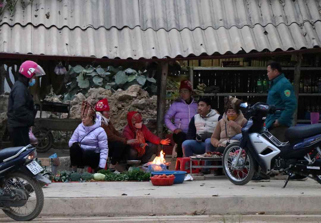 Do không khí lạnh tăng cường nên nắng hơn, khô hơn, ấm hơn